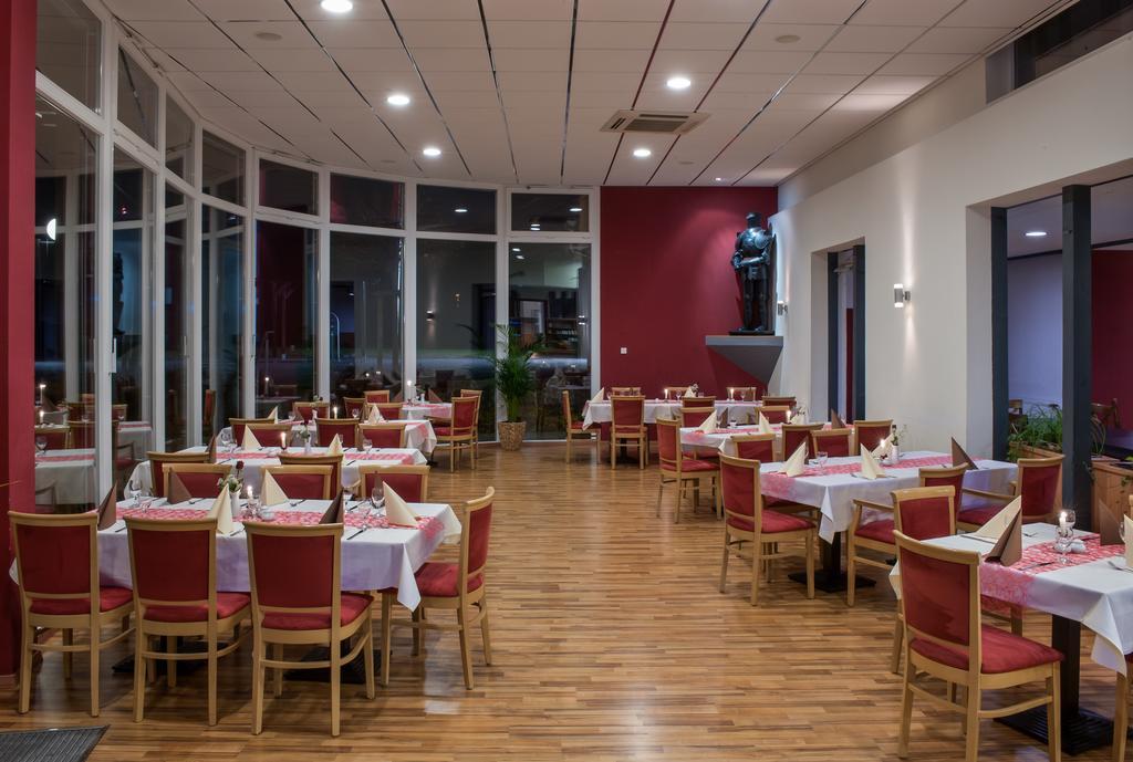 Nieder Weisel Johanniterhotel מראה חיצוני תמונה